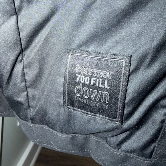 Marmot Women's Black Puffer Coat with Faux Fur Trim - Ladies Medium - Picture 10 of 10